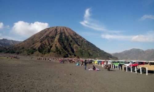 He cried Tour to Mount Bromo with Kayana Tour and Travel